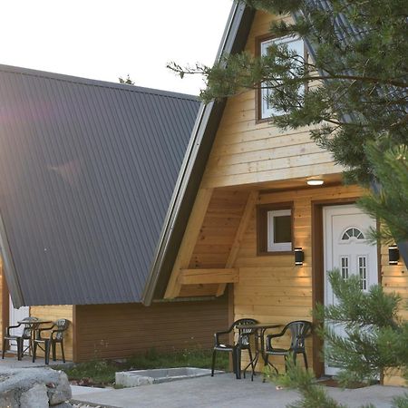Mountain Paradise Cabins Жабляк Экстерьер фото